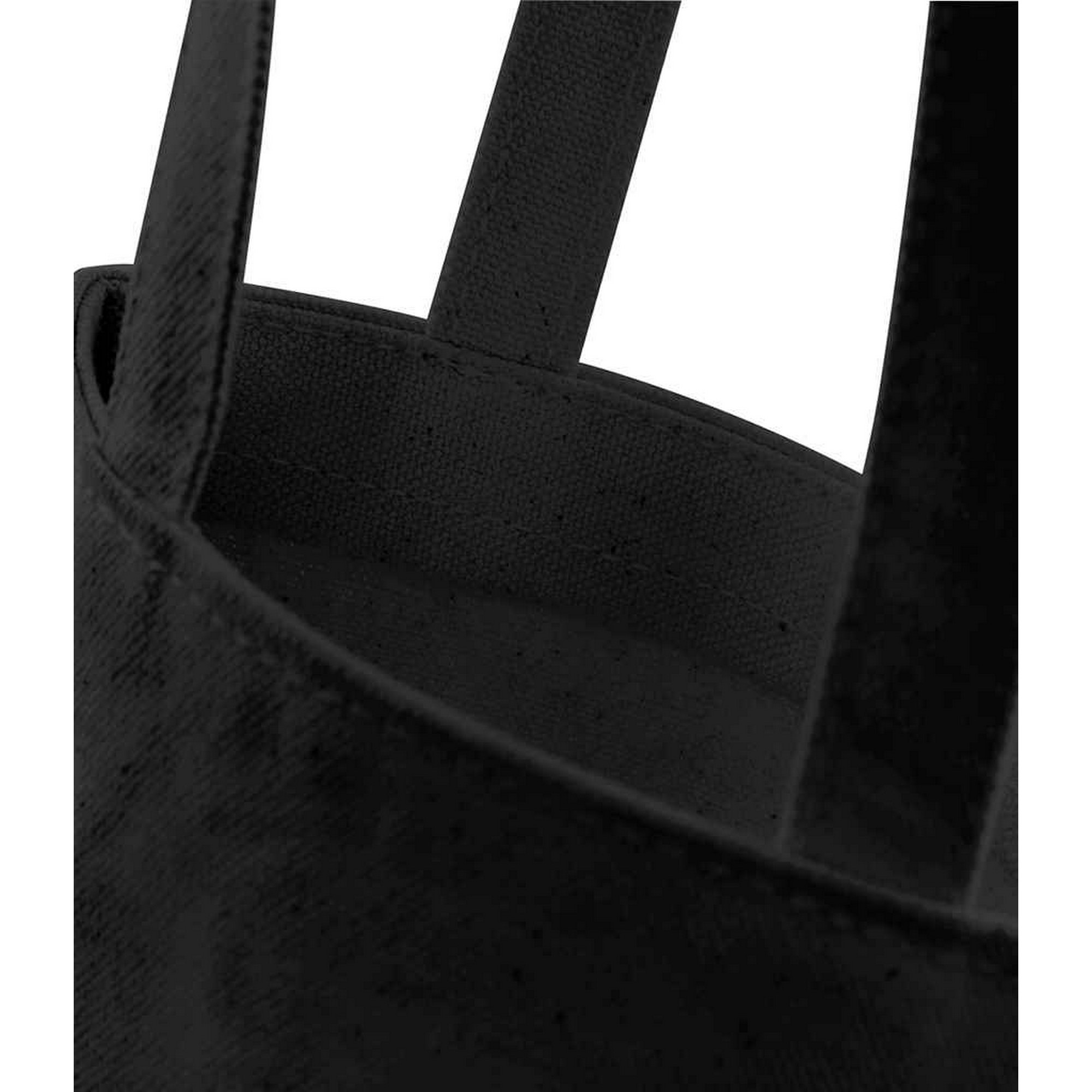 Foto 12 di 12