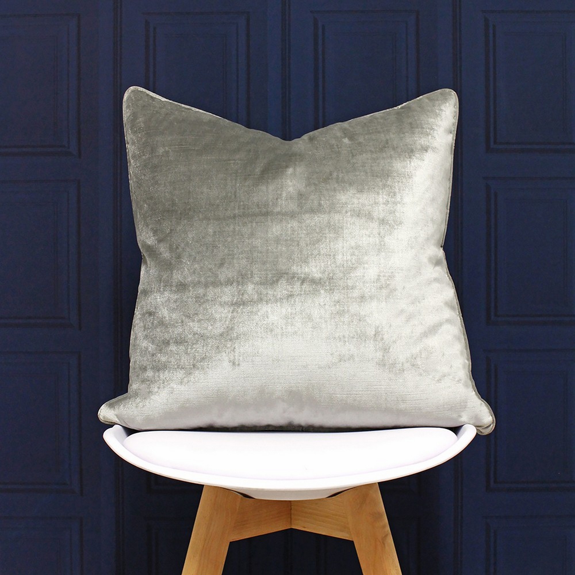 Riva Paoletti Luxe Velvet Cushion Cover (RV1282) - Picture 6 of 6